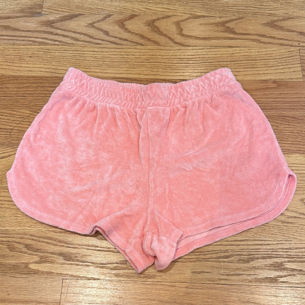 Beyond Yoga Tropez 2.5” Sweat Shorts